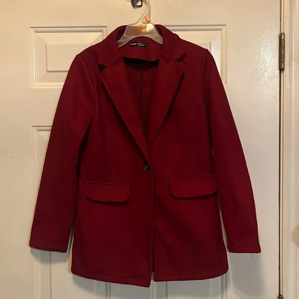 Women’s Blazer - Picture 3 of 8